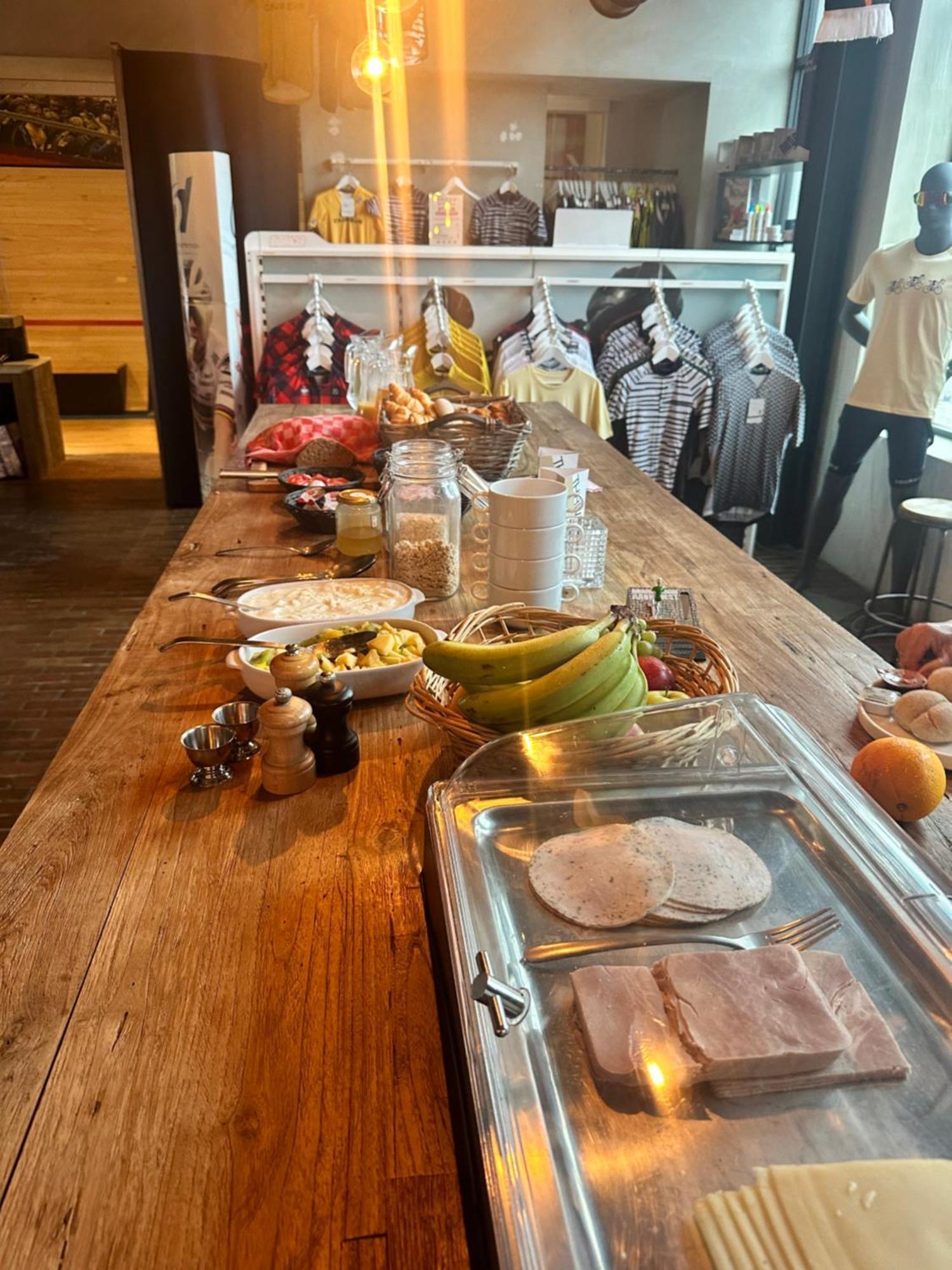 Cafe Coureur Borgloon Ξενοδοχείο Εξωτερικό φωτογραφία